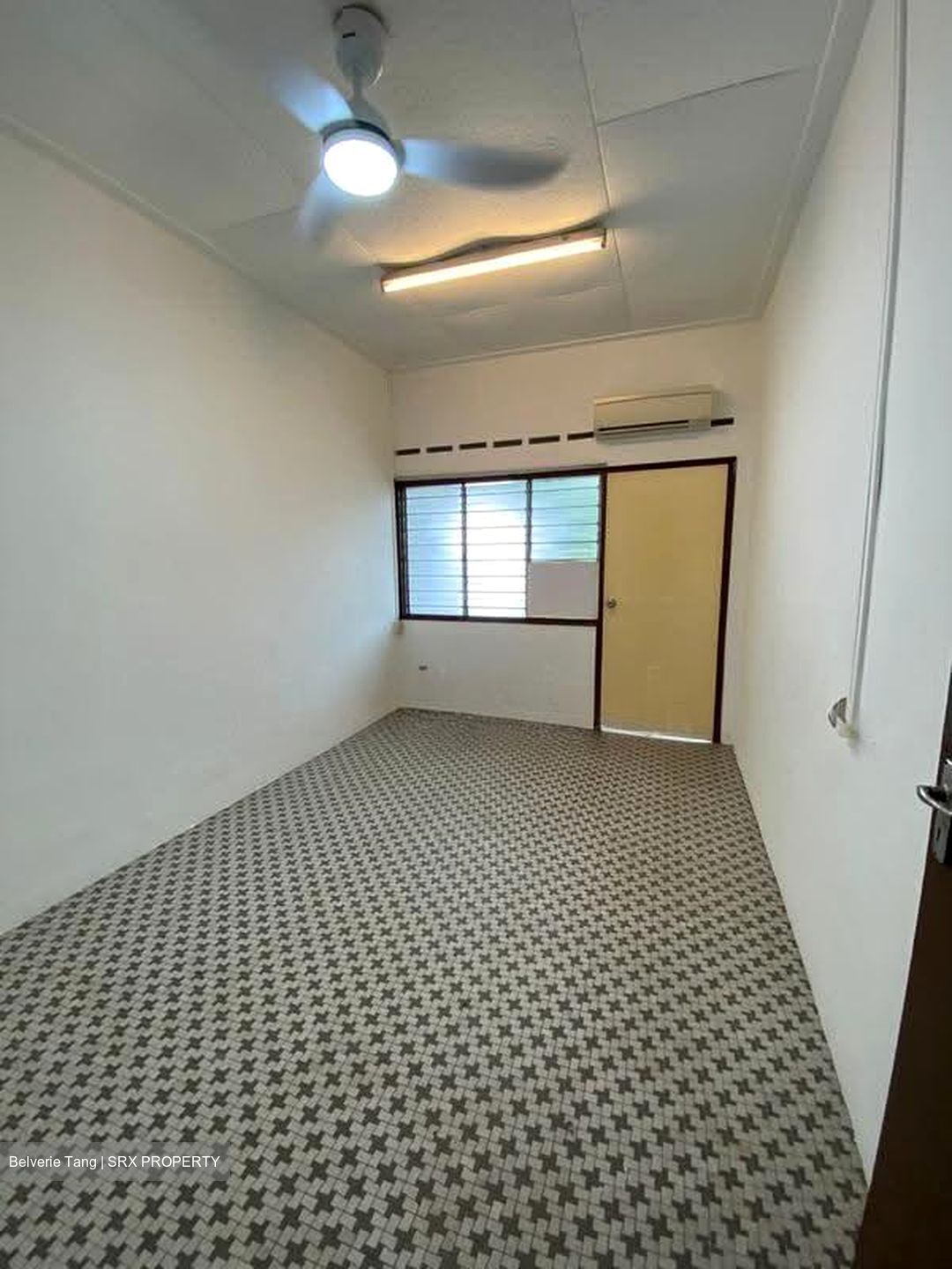 Peakview Estate (D16), Terrace #629756871